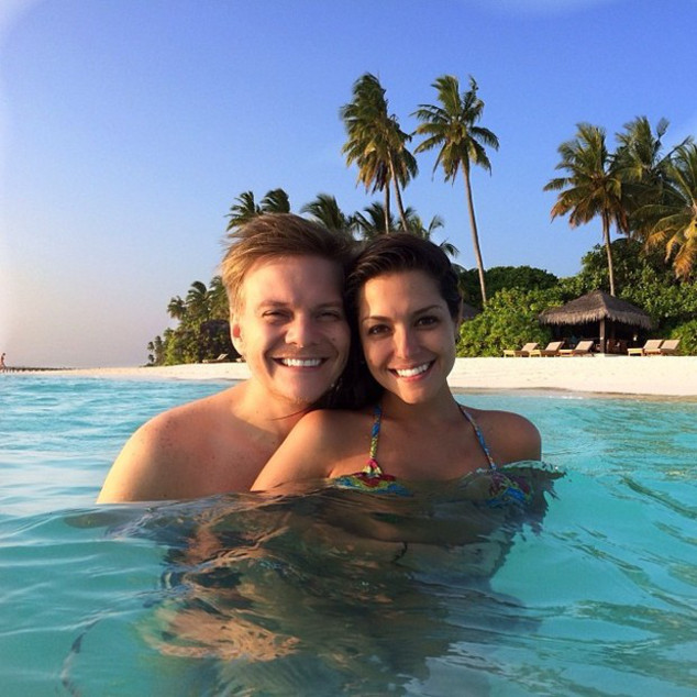 Michel Teló e Thaís Fersoza teriam se casado em segredo Michel Teló e Thaís Fersoza teriam se casado em segredo